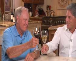 Jack Nicklaus consuming alcohol